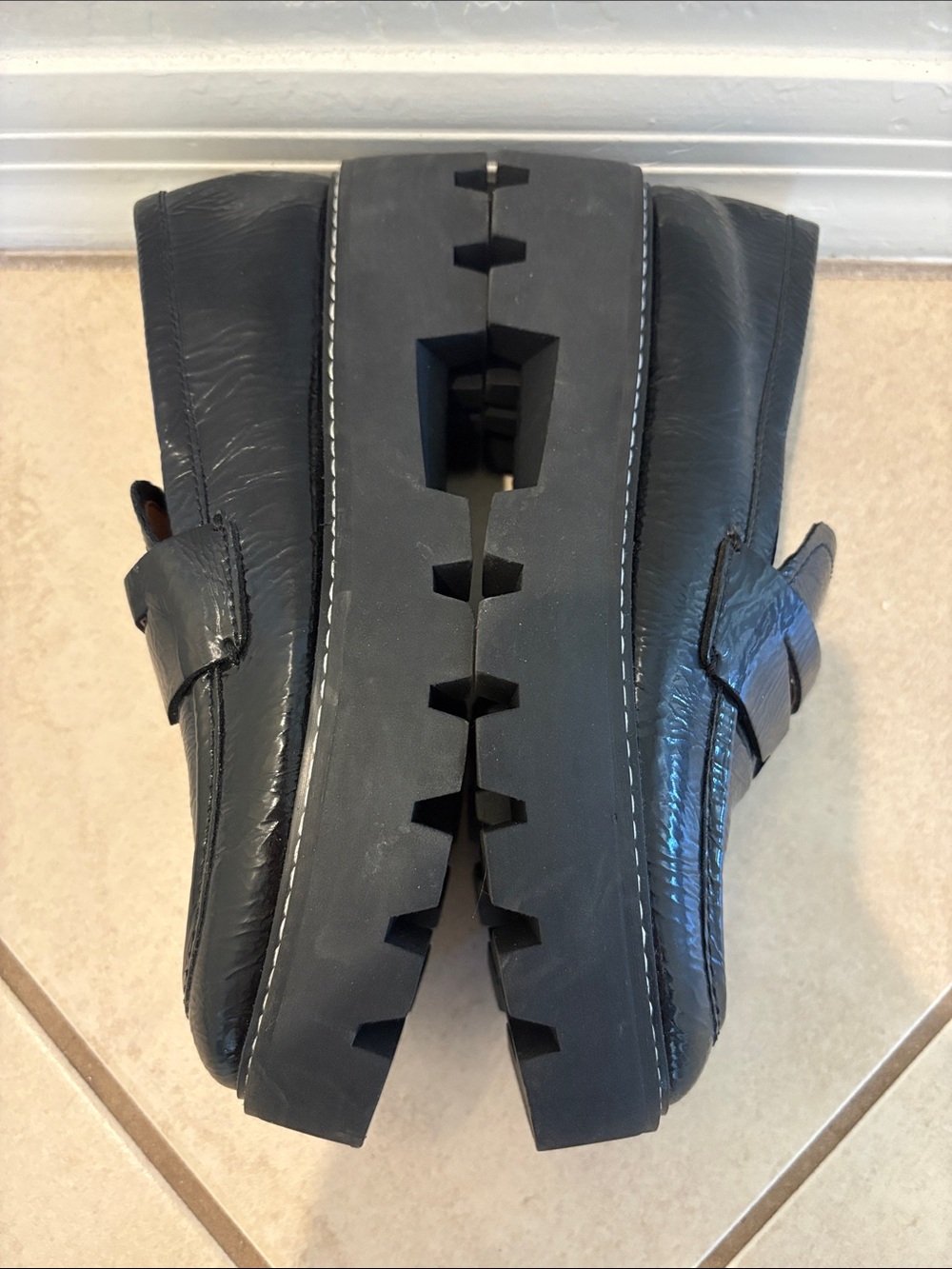 Franco Sarto L-Balin Black Patent Penny Loafers for Women Size 6M - Picture 3 of 7